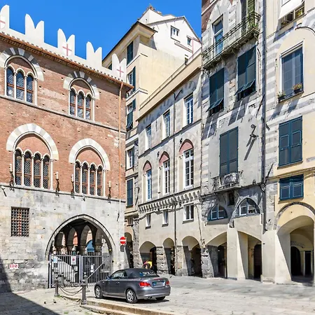 Charming In Palazzo San Giorgio Genua