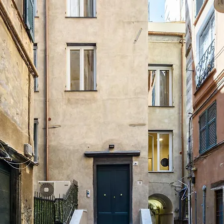 Charming In Palazzo San Giorgio Lägenhet *