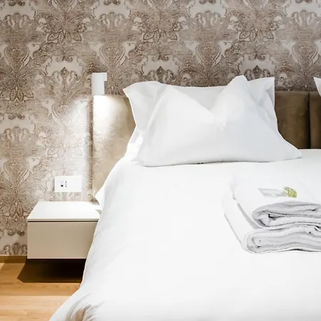 Charming In Palazzo San Giorgio Apartamento