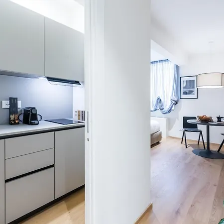 Charming In Palazzo San Giorgio Apartmán