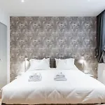 Charming In Palazzo San Giorgio Apartamento